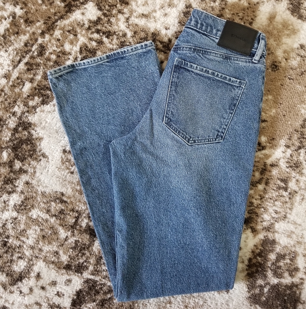 Women's EXPRESS Mid Rise Blue Jeans